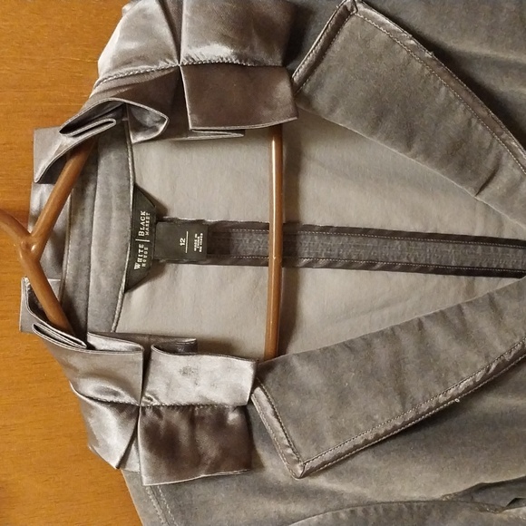 White House Black Market Blazer - Picture 5 of 7